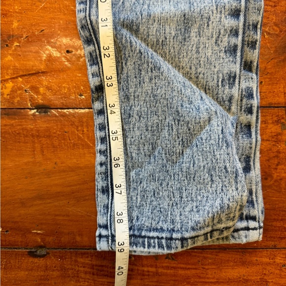 ONLY DENIM - High-waist Jeans - Picture 8 of 8